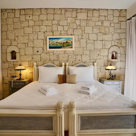 فندق Cumbalica Flora *