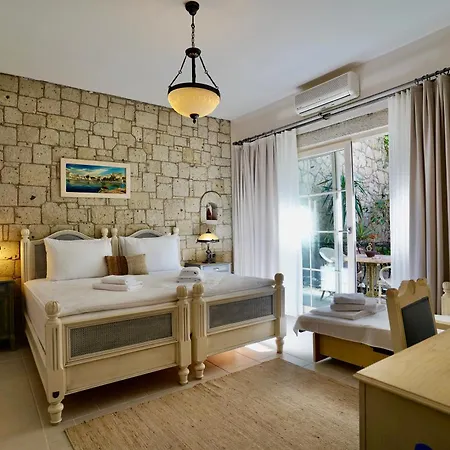 Cumbalica Flora فندق