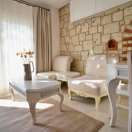 Cumbalica Flora * Çeşme