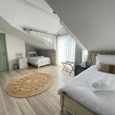 Hotel Cumbalica Flora *