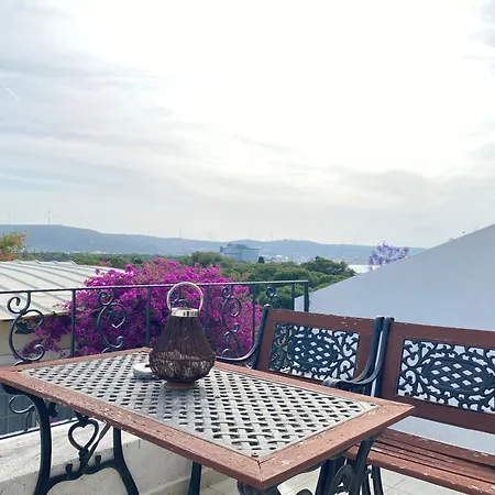 Cumbalica Flora فندق Çeşme