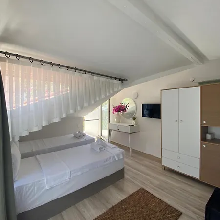 فندق Cumbalica Flora