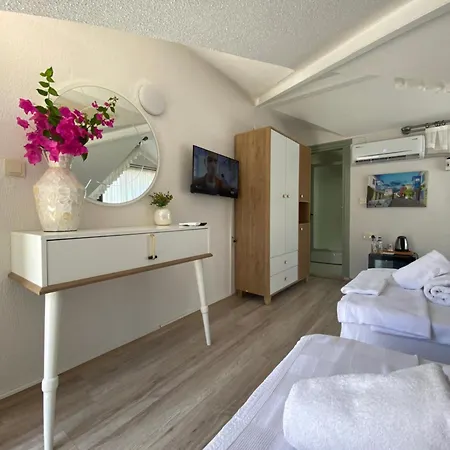 Cumbalica Flora فندق Çeşme