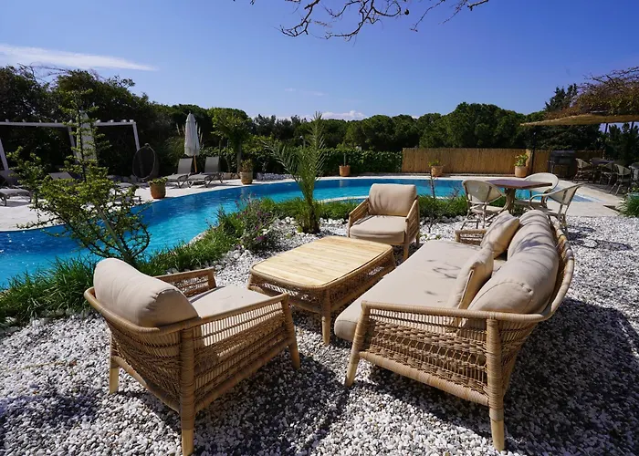 Cumbalica Flora Hotel Çeşme