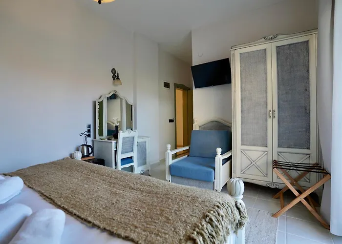 Cumbalica Flora Hotel Çeşme